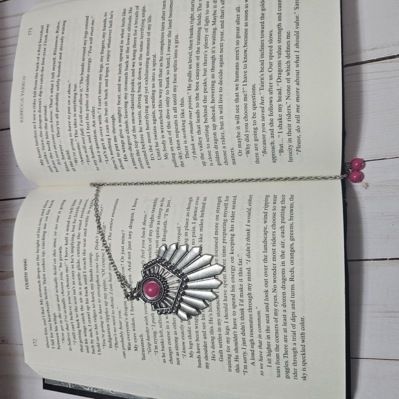 Silver and Pink Pendant Bookmark - Picture 4 of 4